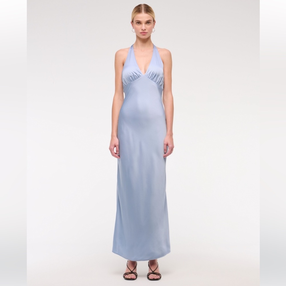 NWT Stunning elegant lilac Light Blue Julia slip Halter Maxi Dress